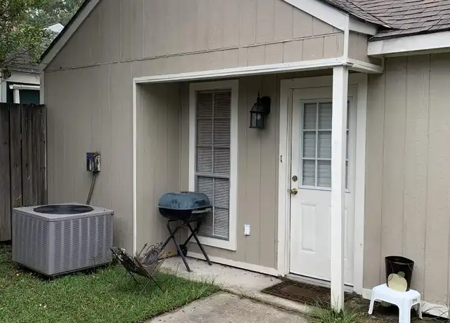Property at 11070 Red Oak Dr, Baton Rouge, LA, 70815, 2 beds, 2 baths, [object Object]