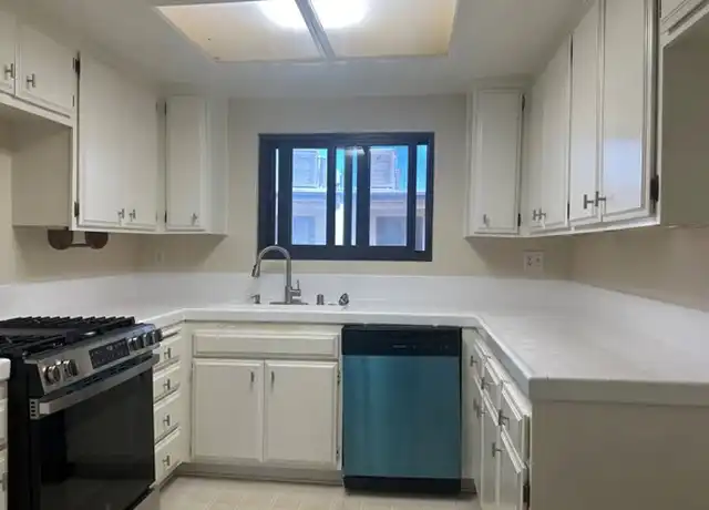 Property at 950 Virginia St, El Segundo, CA, 90245, 2 beds, 2 baths, [object Object]