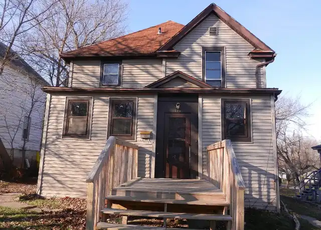 Property at 726 Furman St, Rockford, IL, 61101, 4 beds, 1 bath, [object Object]