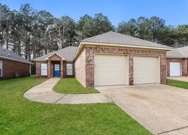 Property at 631 Westhill Rd, Brandon, MS, 39042, 3 beds, 2 baths, [object Object]