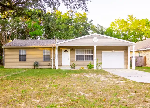 Property at 320 Chicago Ave, Valparaiso, FL, 32580, 3 beds, 2 baths, [object Object]