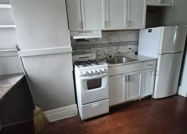 Property at 1706 East Ave Unit 12, Rochester, NY, 14610, 1 bed, 1 bath, [object Object]