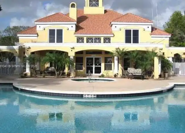 Property at 2400 NW 33rd St #1104, Oakland Park, FL, 33309, 2 beds, 2 baths, [object Object]