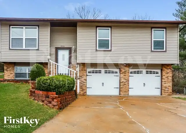 Property at 1954 Chippendale Ln, Imperial, MO, 63052, 3 beds, 3 baths, [object Object]