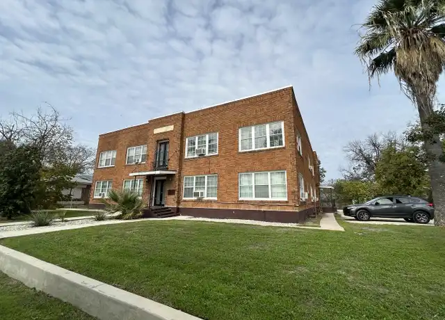 Property at 1409 W Woodlawn Ave #7, San Antonio, TX, 78201, 2 beds, 1 bath, [object Object]