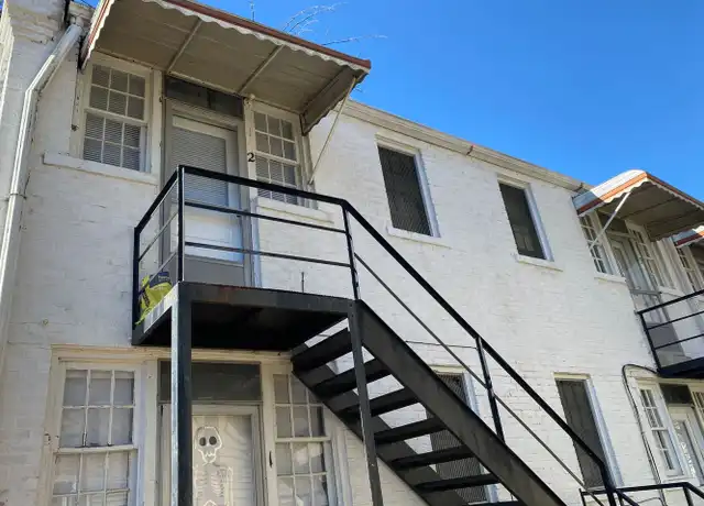 Property at 2378 Neil Ave Unit 2, Columbus, OH, 43202, 1 bed, 1 bath, [object Object]