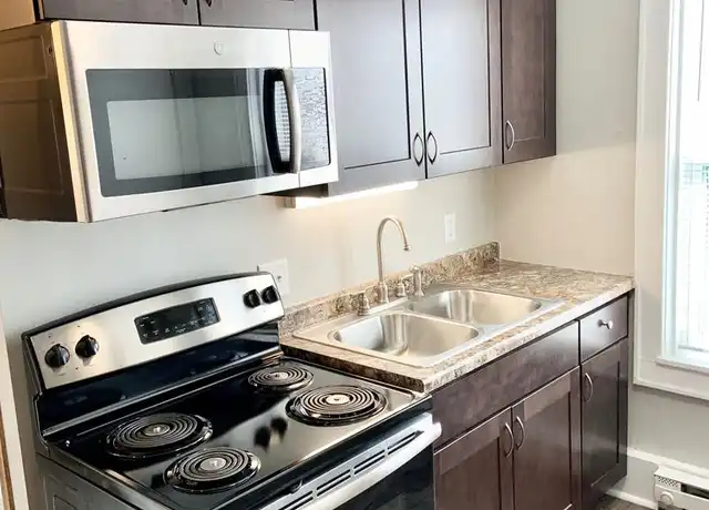 Property at 3313-3319 W Wells St Unit 3319-5, Milwaukee, WI, 53208, 1 bed, 1 bath, [object Object]