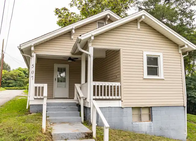 Property at 507 Horton Pl NW, Lenoir, NC, 28645, 2 beds, 1 bath, [object Object]