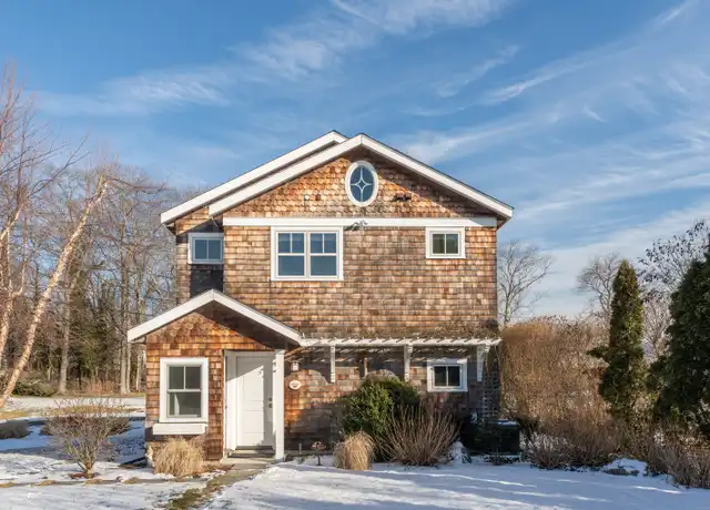 Property at 24 Gull Rock Rd, Madison, CT, 06443, 2 beds, 1 bath, [object Object]