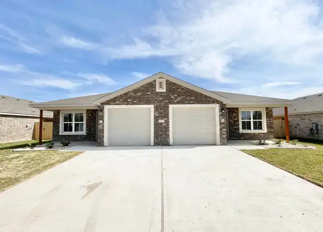 Property at 1809 Castroville Trl, Copperas Cove, TX, 76522, 3 beds, 2 baths, [object Object]