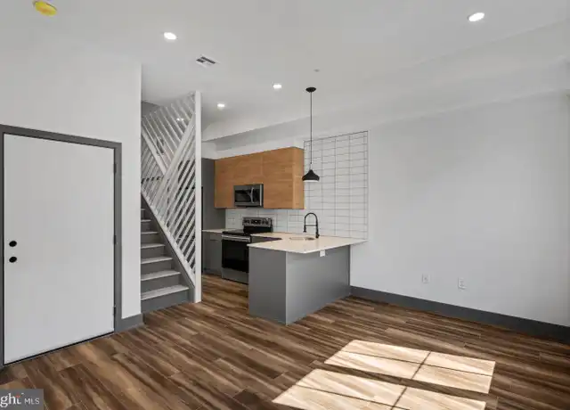 Property at 2011 N Front St #1, Philadelphia, PA, 19122, 2 beds, 2 baths, [object Object]