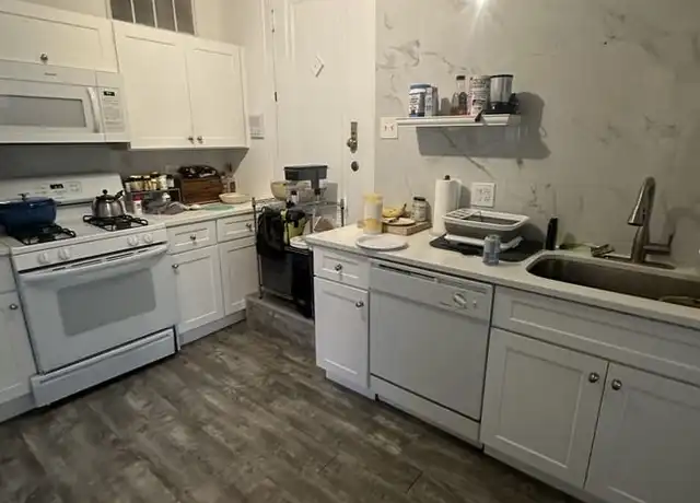 Property at 2724 W Logan Blvd, Chicago, IL, 60647, 1 bed, 1 bath, [object Object]