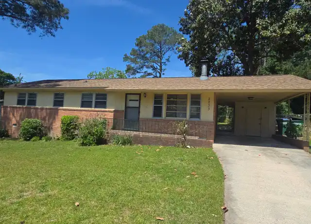 Property at 2233 Windsor Dr, Cayce, SC, 29033, 3 beds, 2 baths, [object Object]