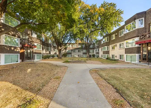 Property at Diamond Lake Properties - 100 W Diamond Lake Rd, Minneapolis, MN, 55419, 1 bed, 1 bath, [object Object]