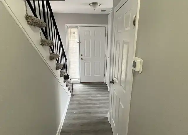 Property at Meadowview Court Apartments - 1801 Egg Harbor Rd, Lindenwold, NJ, 08021, 2 beds, 1 bath, [object Object]