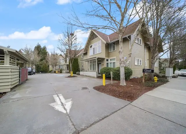 Photo of 325 Tormey Ln NE, Bainbridge Island, WA 98110