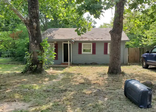 Property at 2002 Senator St, Texarkana, AR, 71854, 4 beds, 1.5 baths, [object Object]