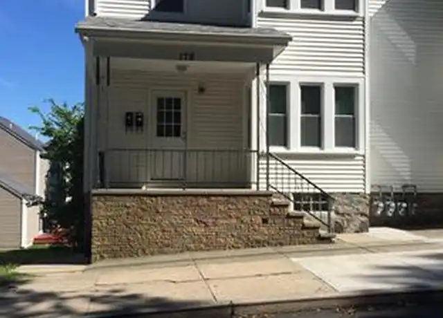 Property at 178 Hood St Unit 1W, Fall River, MA, 02720, 1 bed, 1 bath, [object Object]