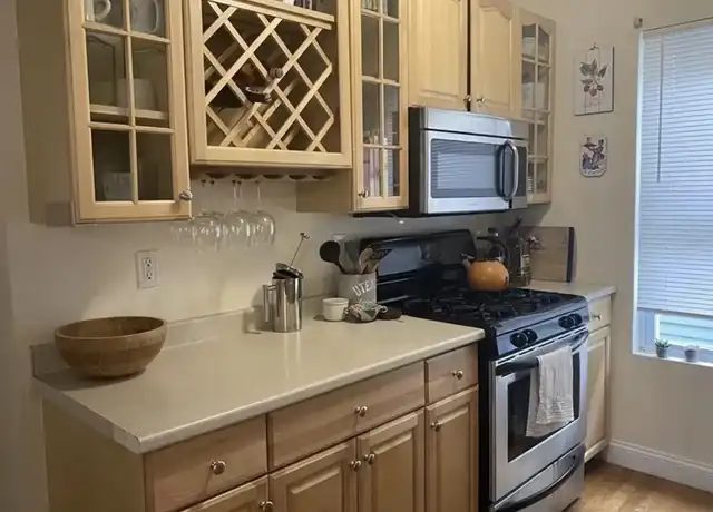 Property at 66 Brookside Ave Unit B, Boston, MA, 02130, 2 beds, 1 bath, [object Object]