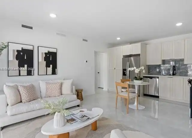 Property at 14539 SW 262nd Ln Unit 1, Homestead, FL, 33032, 1 bed, 1 bath, [object Object]