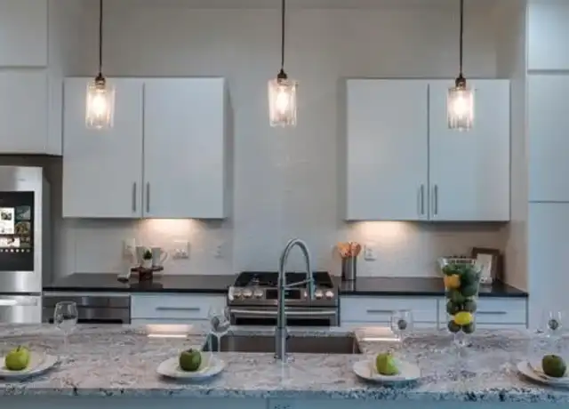 Property at 422 W 9th St Unit 233, Dallas, TX, 75208, 1 bed, 1 bath, [object Object]