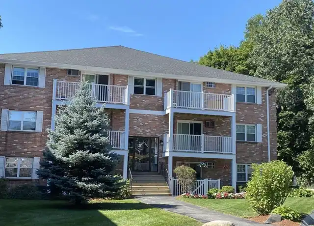 Property at 10 Karen Cir #2, Billerica, MA, 01821, 2 beds, 1 bath, [object Object]