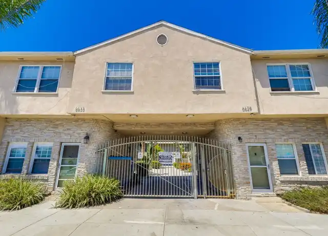 Property at Mid-Century Property Amid South LA's Vital Commercial Corridor - 6635 Crenshaw Blvd, Los Angeles, CA, 90043, 1 bed, 1 bath, [object Object]