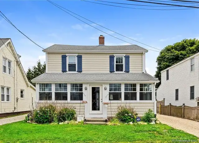 Property at 36 White Sands Beach Rd, Old Lyme, CT, 06371, 4 beds, 1 bath, [object Object]