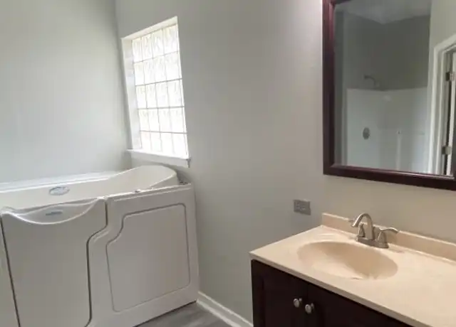 Property at 2621 Barefoot Creek Cir, Navarre, FL, 32566, 3 beds, 2 baths, [object Object]