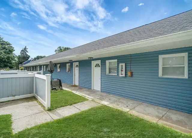 Property at 16 Bellport St Unit 2, East Patchogue, NY, 11772, 1 bed, 1 bath, [object Object]