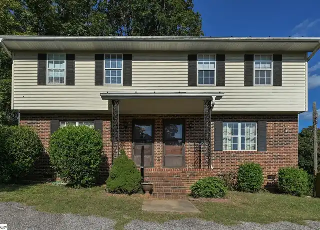 Property at 4 Saint Mark Rd, Taylors, SC, 29687, 2 beds, 1.5 baths, [object Object]