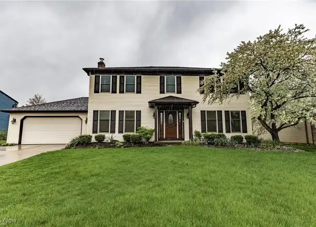 Property at 17016 Greenwood Dr, Strongsville, OH, 44149, 4 beds, 3.5 baths, [object Object]