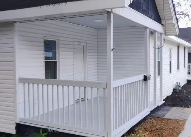 Property at 129 Rice St, Belton, SC, 29627, 1 bed, 1 bath, [object Object]