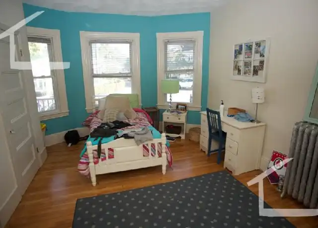 Property at 39 Coolidge Rd, Allston, MA, 02134, 4 beds, 1.5 baths, [object Object]