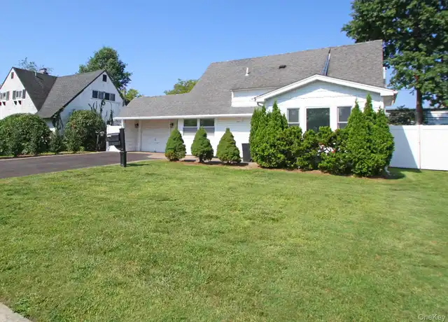 Property at 30 Middle Ln, Westbury, NY, 11590, 3 beds, 1 bath, [object Object]