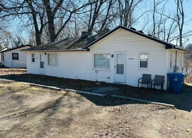 Property at 4109 Parkway, Waterford, MI, 48328, 1 bed, 1 bath, [object Object]