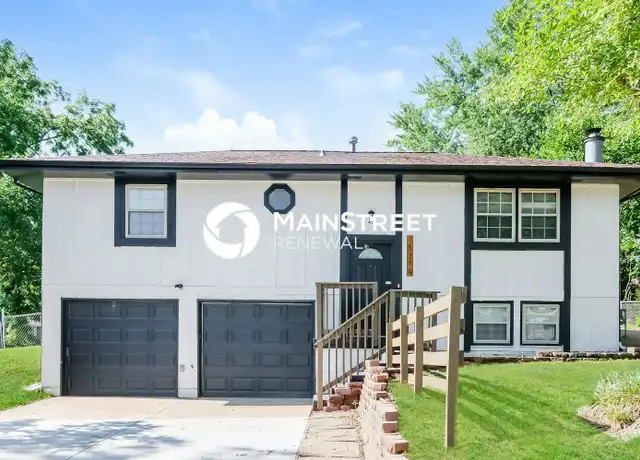 Property at 15319 E 48th Ter, Kansas City, MO, 64136, 4 beds, 2 baths, [object Object]