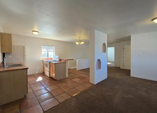 Property at 717 Camino Porvenir Unit B, Santa Fe, NM, 87505, 1 bed, 1 bath, [object Object]