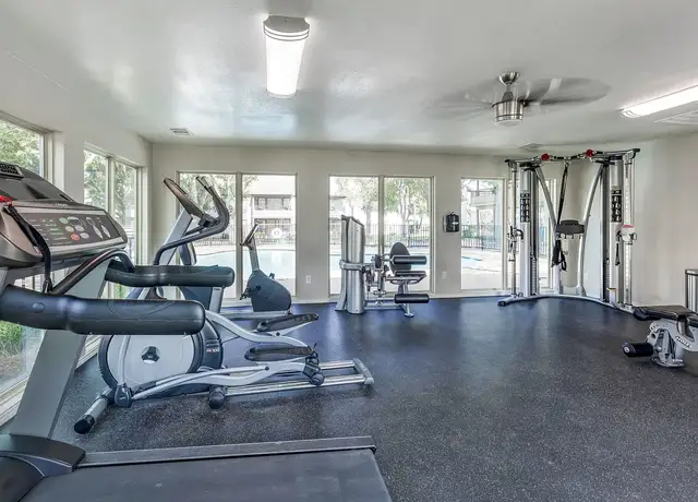 Photo of 6400 Independence Pkwy, Plano, TX 75023
