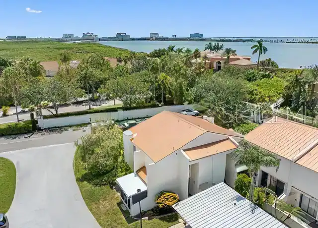 Property at 8702 Cove Ct, Tampa, FL, 33615, 2 beds, 2.5 baths, [object Object]