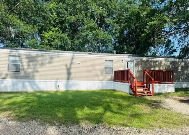 Property at 16869 Interstate 45 N, Willis, TX, 77318, 3 beds, 2 baths, [object Object]