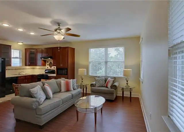 Property at 905 Brentwood St Unit B, Austin, TX, 78757, 2 beds, 2 baths, [object Object]