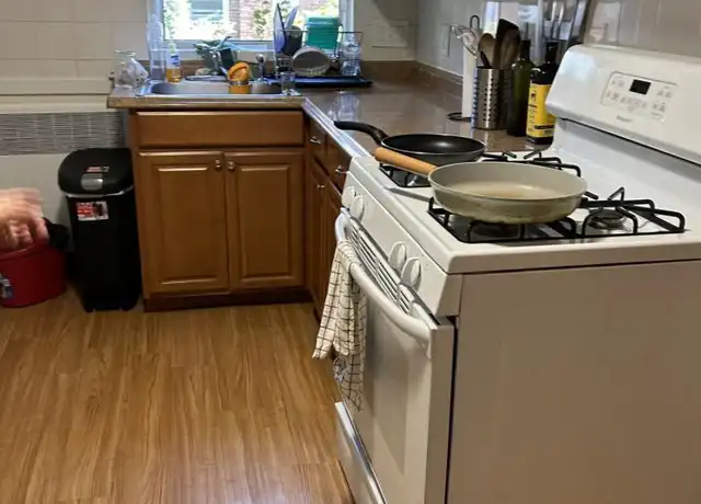 Property at 14 Bishop Rd, Quincy, MA, 02170, 2 beds, 1 bath, [object Object]