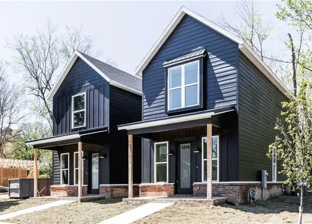 Property at 1365 S Duncan Ave Unit B, Fayetteville, AR, 72701, 2 beds, 2.5 baths, [object Object]