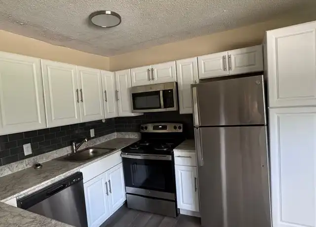 Property at Mendenhall Square - 516 S Mendenhall St, Greensboro, NC, 27403, 2 beds, 1 bath, [object Object]