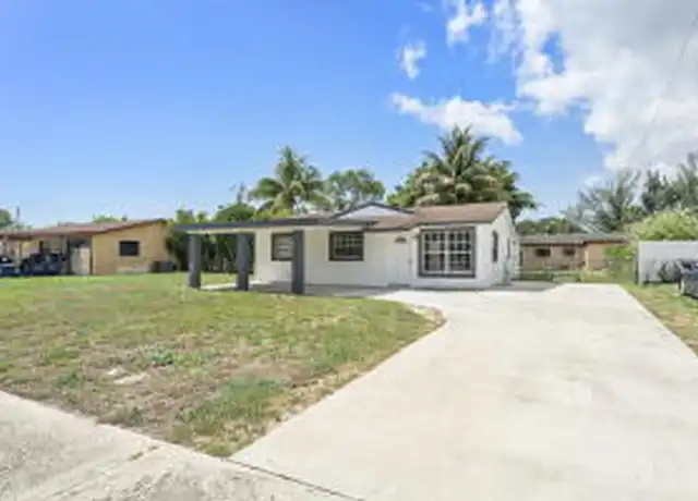Property at 354 NW 4th Pl, Deerfield Beach, FL, 33441, 4 beds, 2 baths, [object Object]