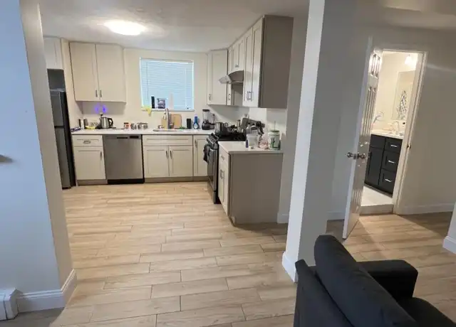 Property at 188 E St, South Boston, MA, 02127, 1 bed, 1 bath, [object Object]