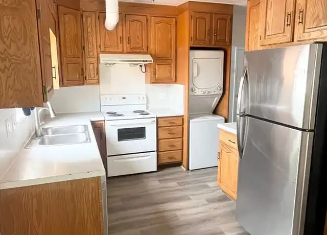 Property at 2801 Adams St E, South Salt Lake, UT, 84115, 2 beds, 1 bath, [object Object]