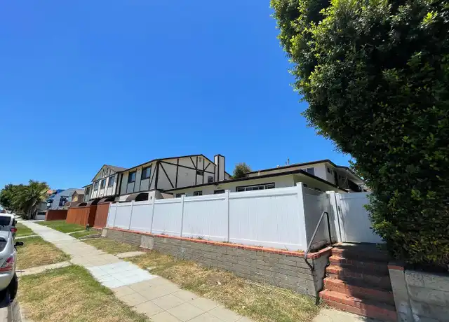 Property at 2250 Garnet Ave, San Diego, CA, 92109, 2 beds, 1 bath, [object Object]