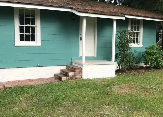 Property at 111 N 19th Ave, Hattiesburg, MS, 39401, 1 bed, 1 bath, [object Object]